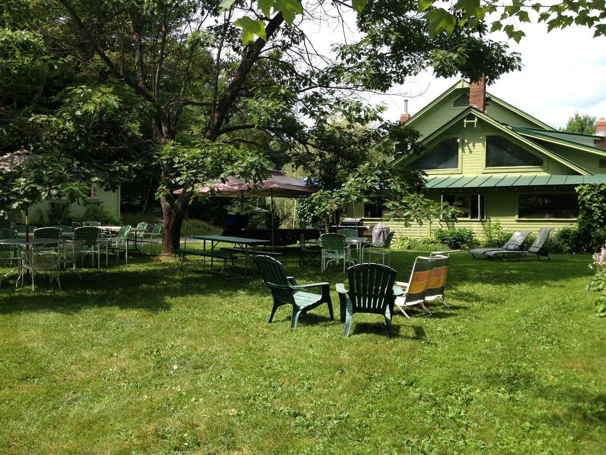 The Woods Lodge Northfield Exteriör bild